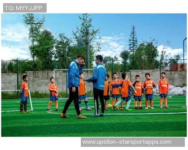 拉玛足球学院的教学质量和学员发展潜力全面评估分析 拉玛足球学院的教学质量和学员发展潜力全面评估分析